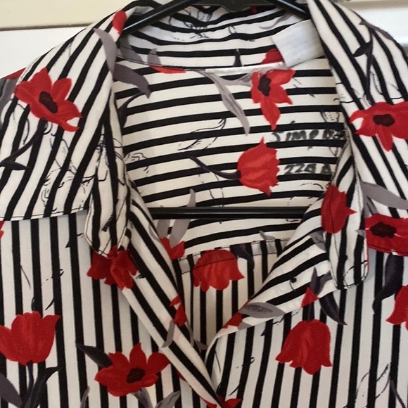 Womens Red Flower Blouse/Long Sleeve/Collar - Picture 5 of 5